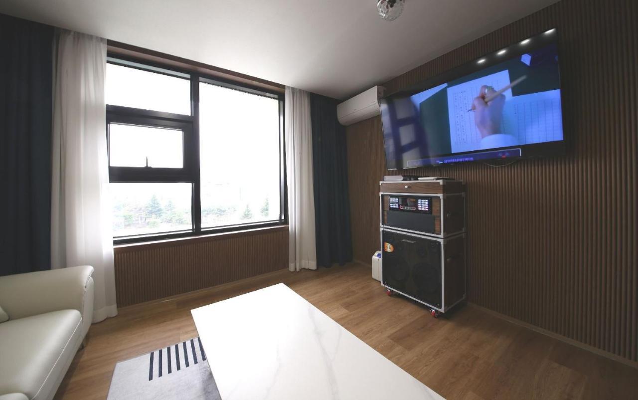 Browndot Hotel Jeonju Ajung Exterior foto