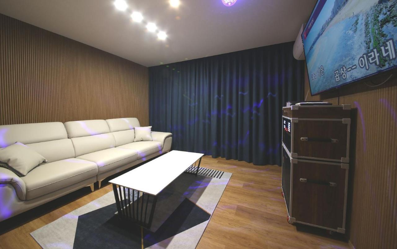 Browndot Hotel Jeonju Ajung Exterior foto